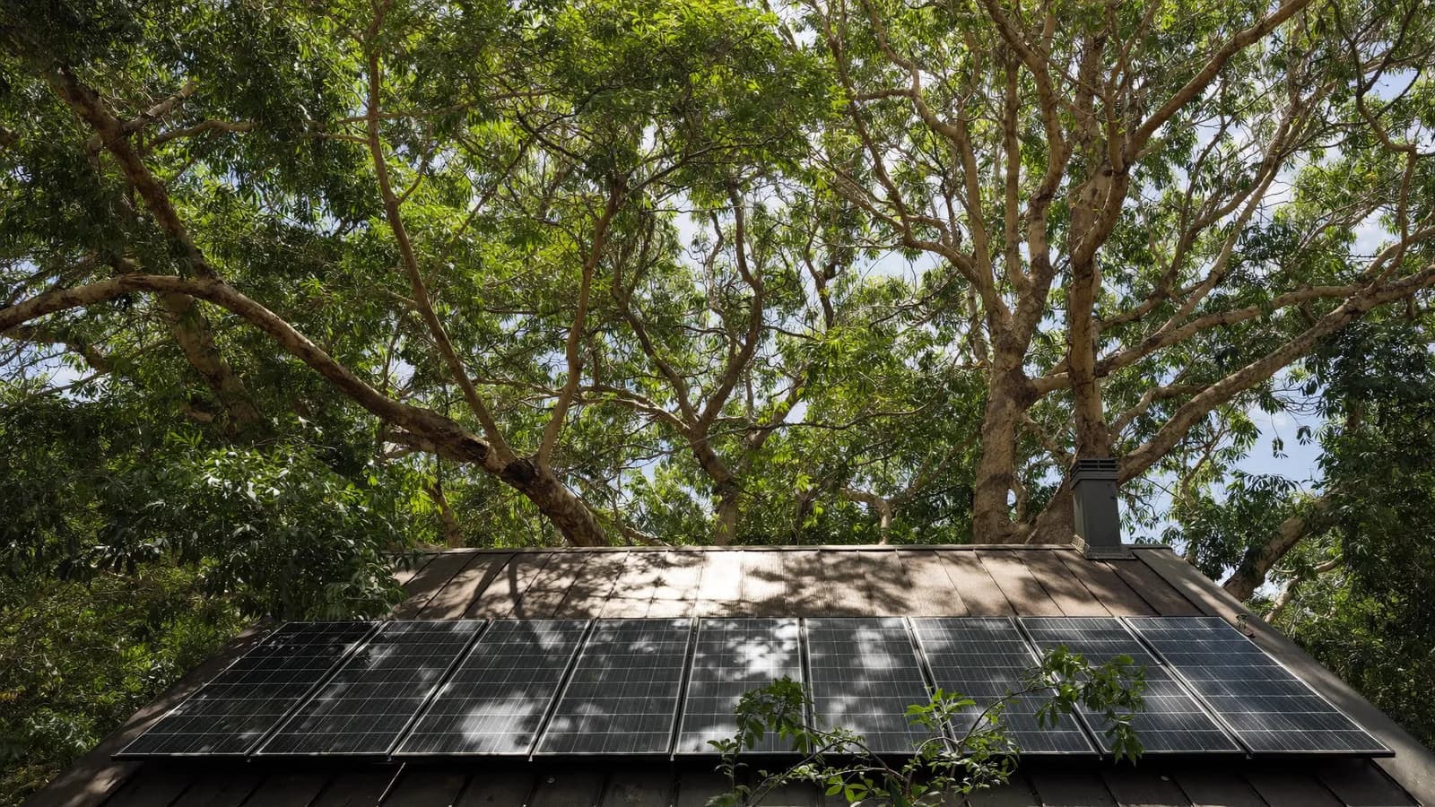 How Much CO₂ Does a 6.6 kW Home Solar System Actually Save? Real Numbers