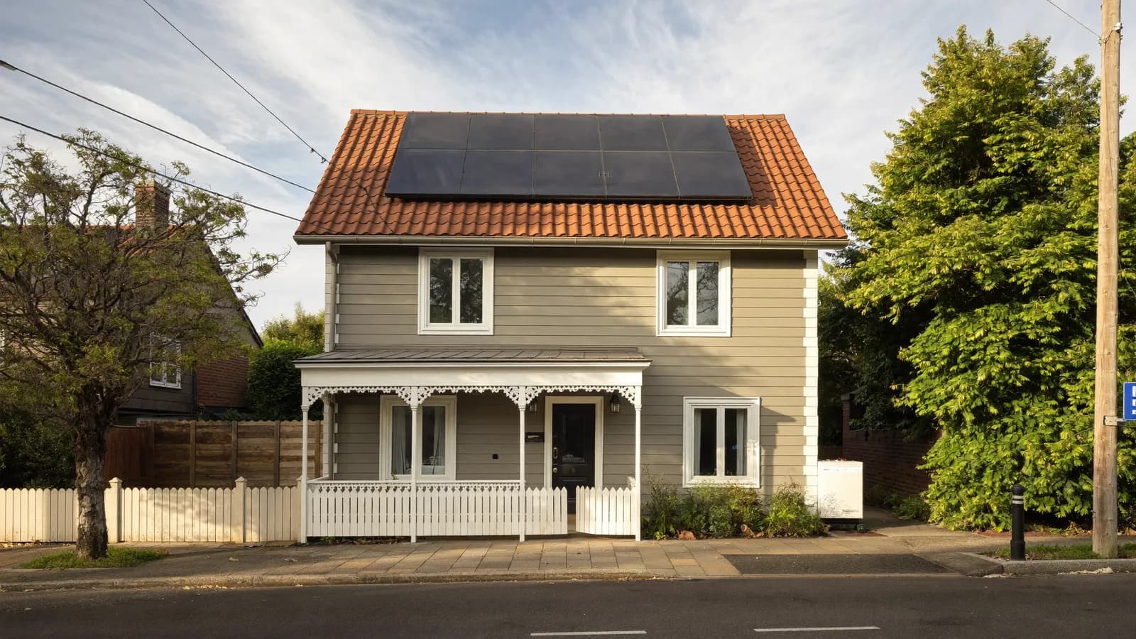 Solar Batteries Victoria 2026: Prices, Rebates and What to Buy