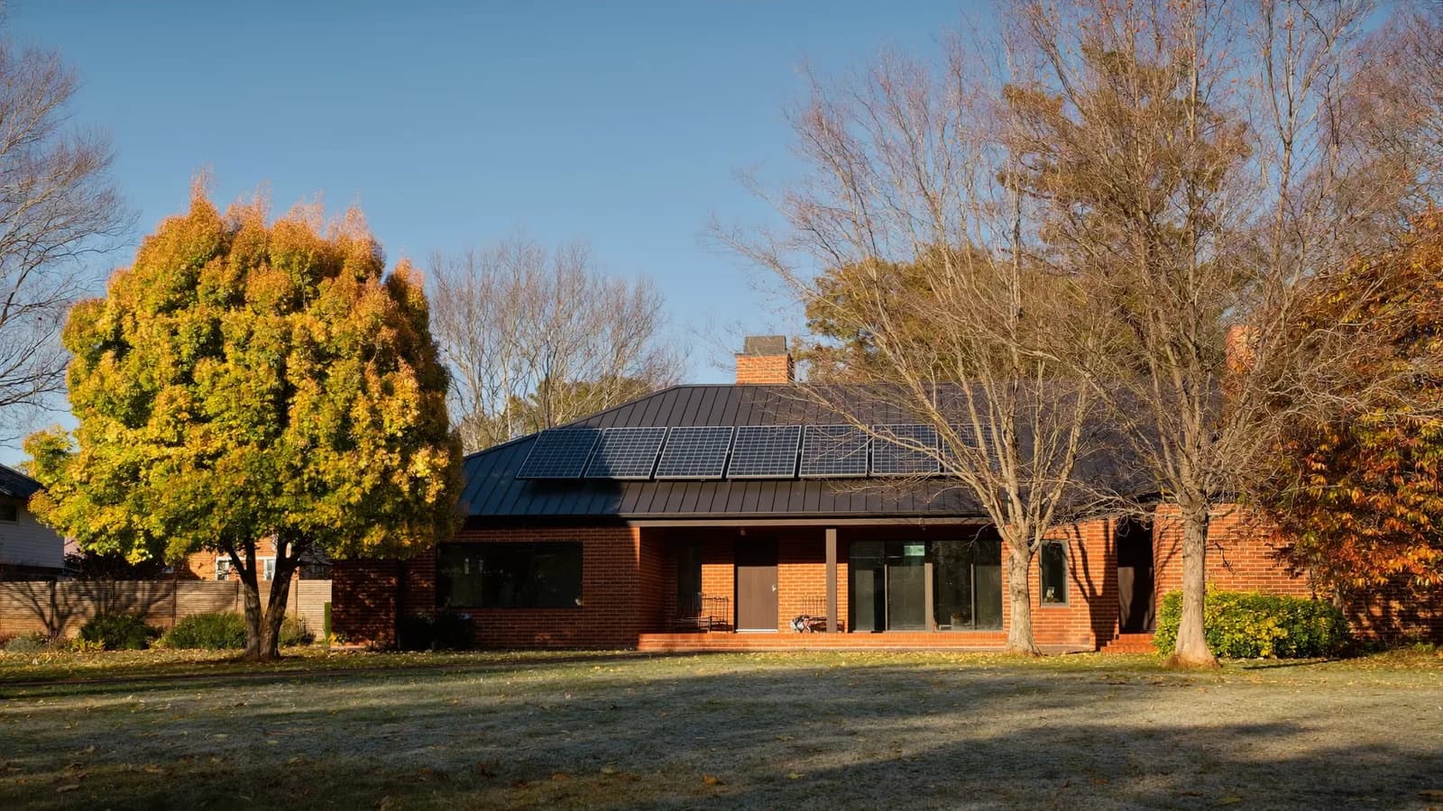 Solar Panels ACT 2026: Canberra Rebates, Battery Incentives & What to Know