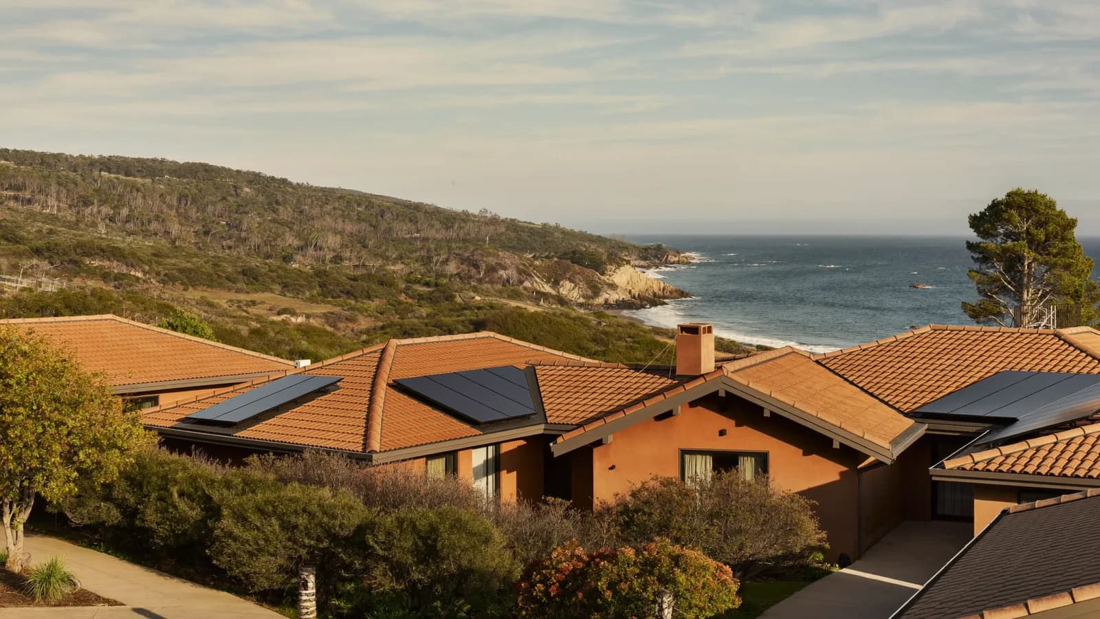 Solar Panels Western Australia 2026: DEBS, Rebates & What Makes WA Different